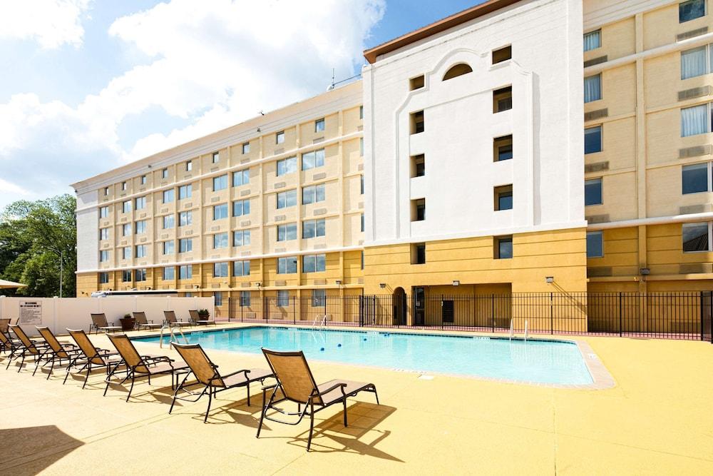 Clarion Hotel Atlanta Airport College Park Exterior foto
